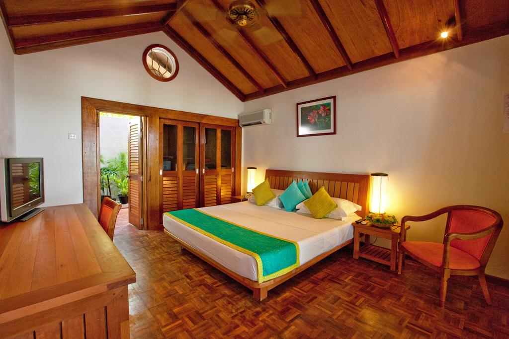 Reethi Beach Resort | Travel Gallery